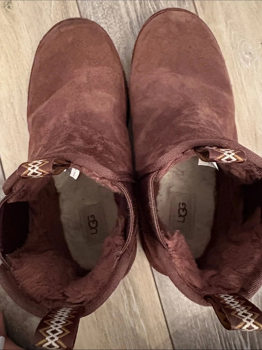 UGG Men's Dark Brown Suede Chukka Boots